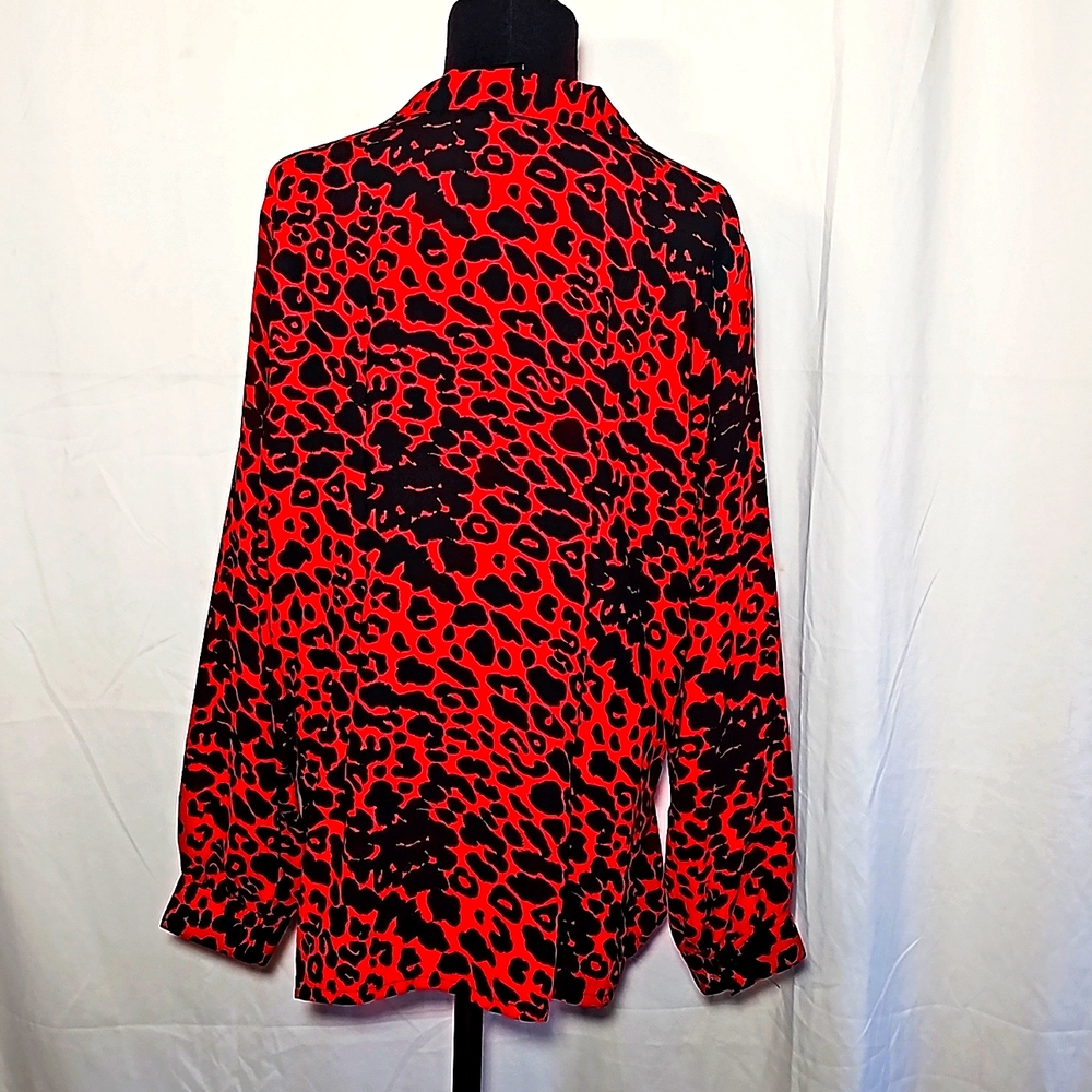 Leopard print button up - Picture 4 of 4